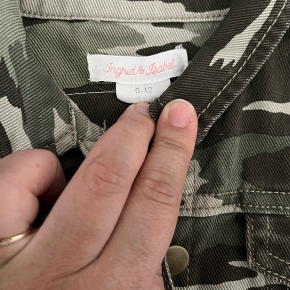 Ingrid & Isabel BABE camo jacket 6-12 months - Picture 3 of 3